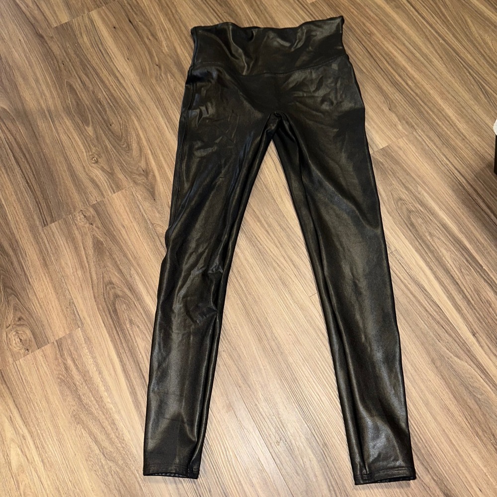 Spanx Faux Leather Leggings High Waisted Black Stretch Shiny Athleisure Womens L